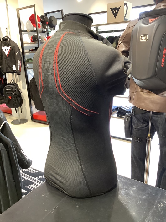 ダイネーゼ　NO WIND インナー　防風インナー　シャツ&パンツ　セット ダイネーゼ NO WIND インナー 防風インナー シャツ&パンツ セット